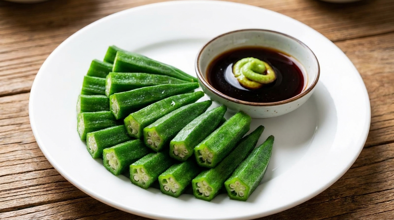 Okra Blanqueada con Salsa de Soja y Wasabi
